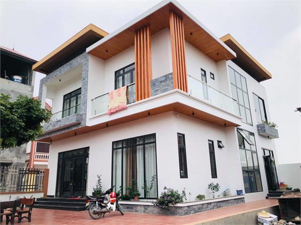 Nhà mái bằng sân vườn 2 tầng đẹp